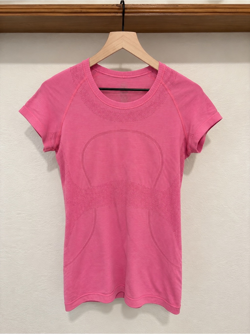Lululemon Pink Swiftly Tech